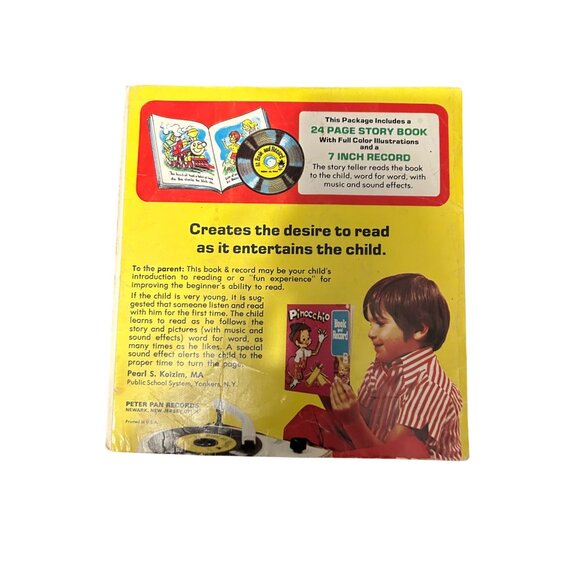 Huckleberry Hound At The Firehouse Book & Record Set 1969 45 RPM - Picture 4 of 4